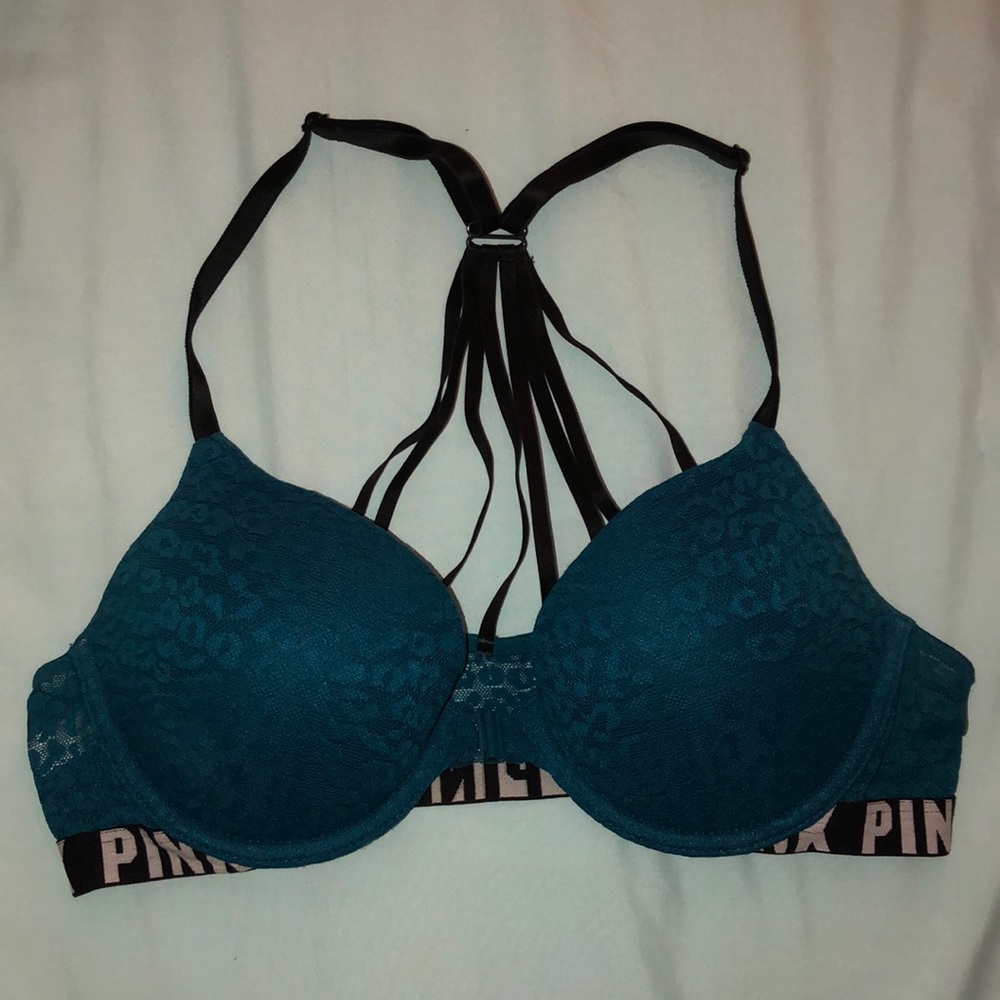 VS Pink Bra!